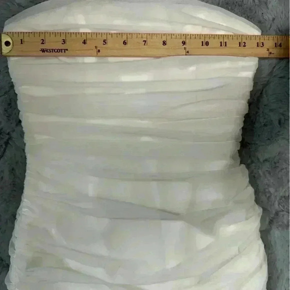 Revolve Majorelle Strapless White Tulle Mini Dress Size XS Party Resortwear - Picture 8 of 14